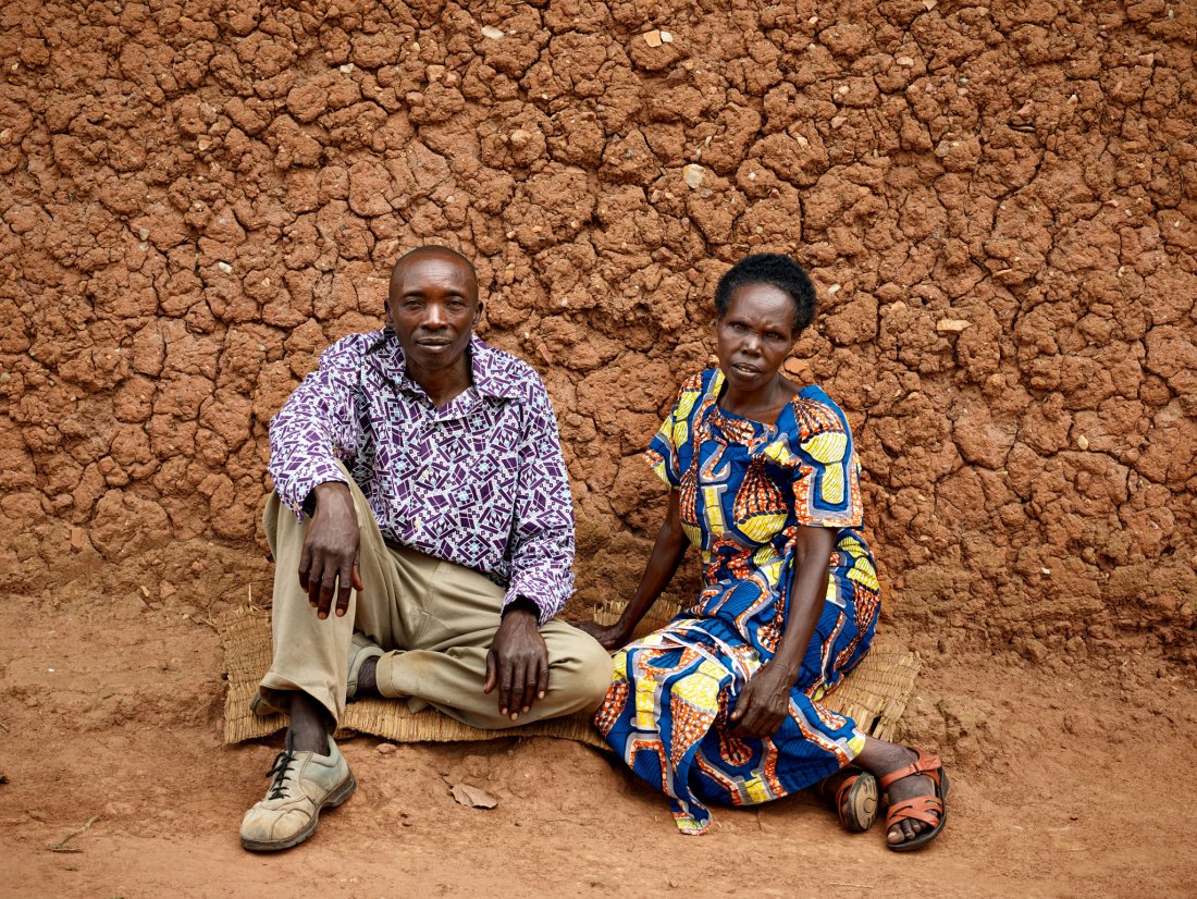 Tutsi and Hutu-man and woman-Bantu-1