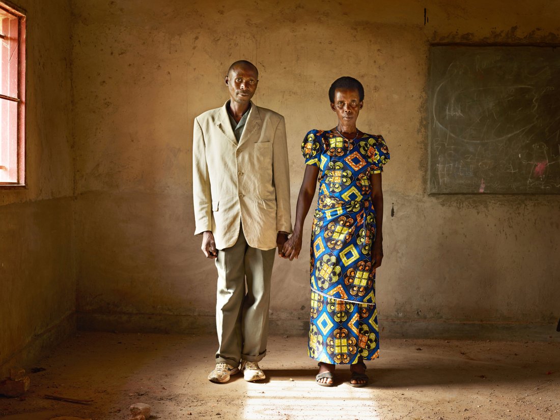 Tutsi and Hutu-man and woman-Bantu-4