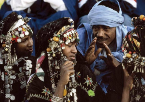 Southern Moroccans. Southern Morocco is traditionally a contact zone, where Afro-Asiatic speakers have interacted with Niger-Congo speakers. Consequently, Berber and Arabic-speaking Maghrebis in this area carry the Iberomaurusian genome component at lower than average frequencies and the ancient Niger-Congo genome component at higher than average frequencies.