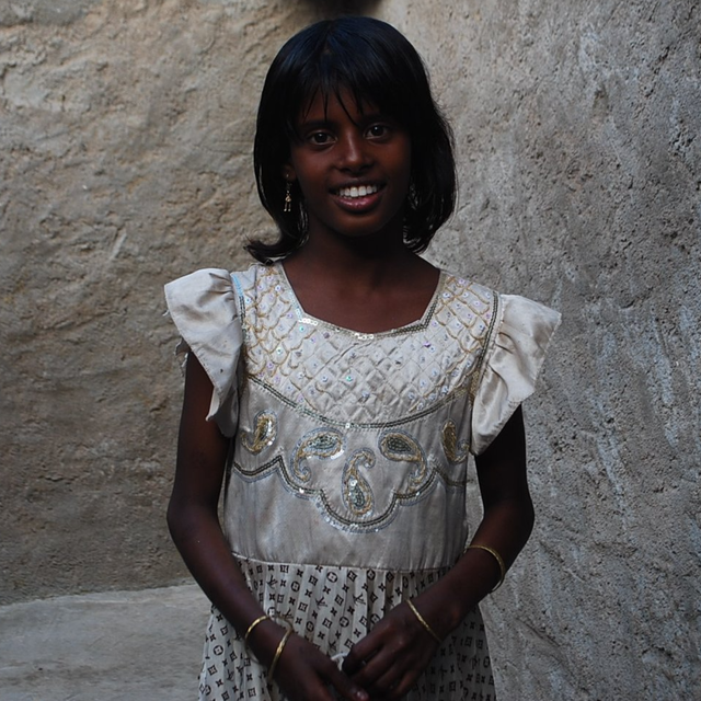A Socotri girl (Semitic). Genome analysis indicates that the Socotri are the "purest" living Semites, as they bear the most Levantine Natufian ancestry and the least foreign admixtures.
