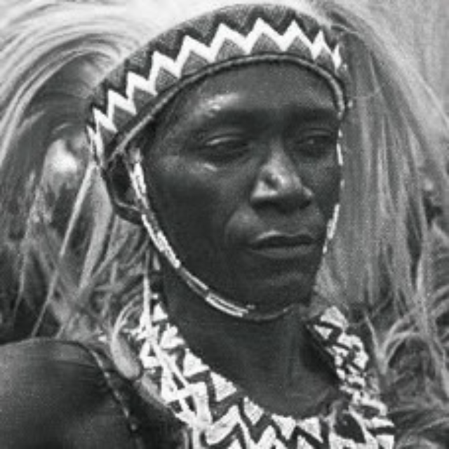 tutsi-bantu-man-382