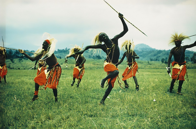tutsi-bantu-men-927