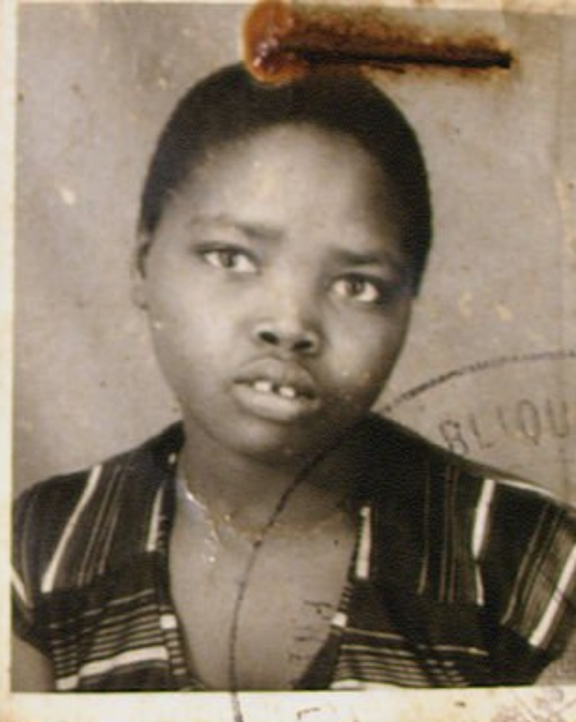 tutsi-bantu-woman-876